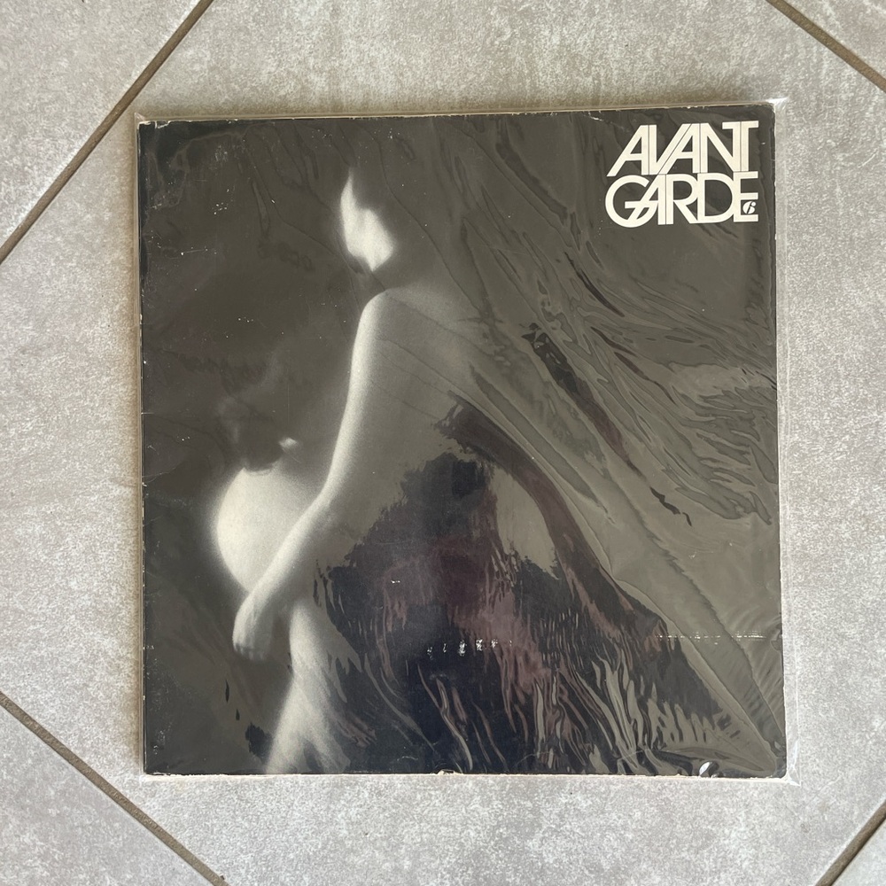 Vintage 1969 Avant Garde collectible magazine
